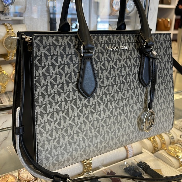 Michael Kors Sheila Medium Signature CZ Logo Satchel Crossbody Center Zip 
Black - Picture 2 of 16